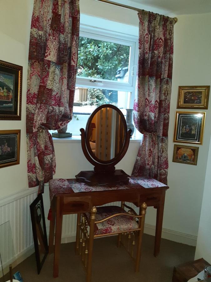 The Hillcroft - Boutique, Unique Hotel Торки Екстериор снимка