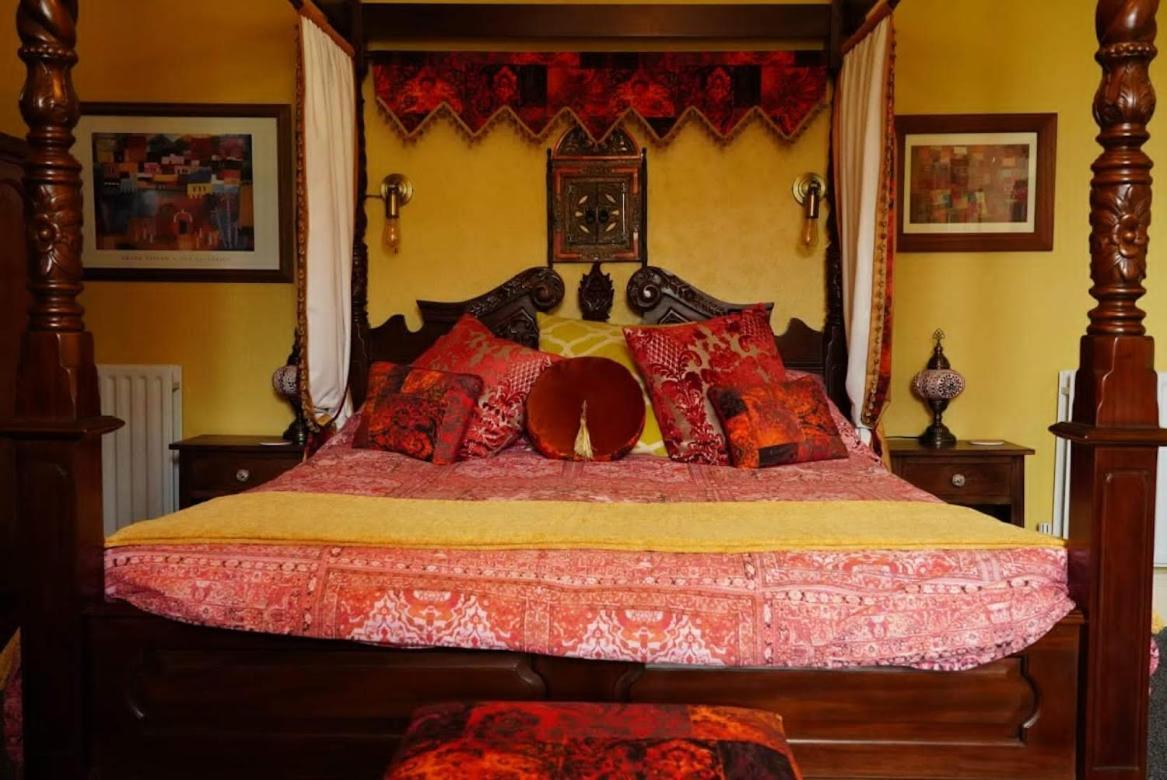 The Hillcroft - Boutique, Unique Hotel Торки Екстериор снимка