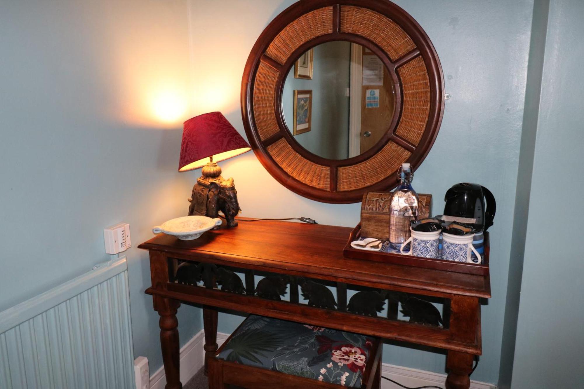 The Hillcroft - Boutique, Unique Hotel Торки Екстериор снимка